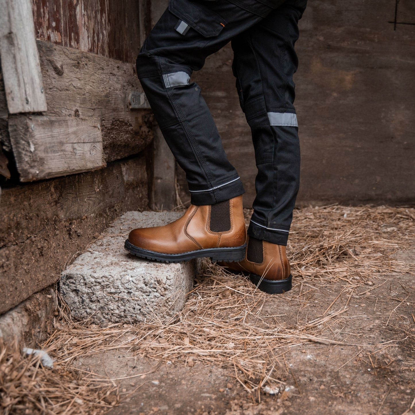 Xpert Heritage Wrangler Junior Dealer Boot - Burnished Tan